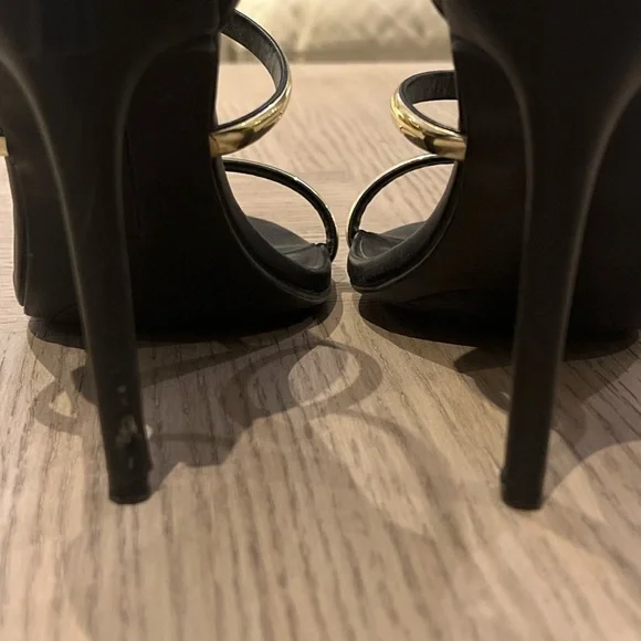 bebe Black Sandals with Gold Metallic Straps - Picture 4 of 4